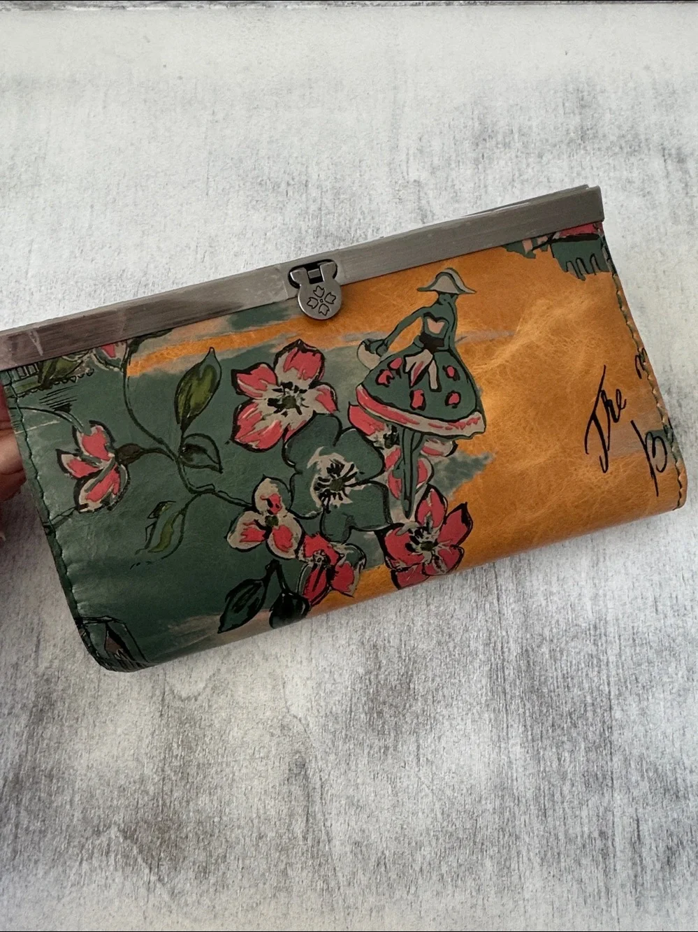 Patricia Nash Cauchy Leather Frame Floral Wallet RFID Beautiful Girl Tan Green B - Picture 1 of 8